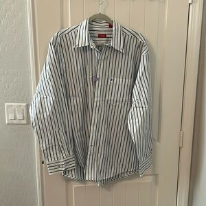 Men IZOD blue striped button down long sleeve shirt